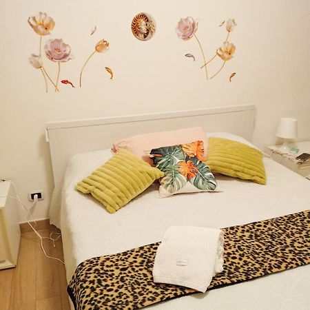 Casa Lady Casa Vacanze Trani Ngoại thất bức ảnh